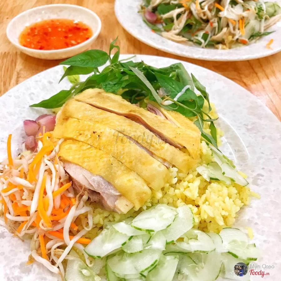 Coconut Hotel Phu Yen Туихоа Экстерьер фото