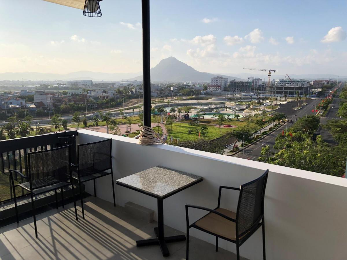 Coconut Hotel Phu Yen Туихоа Экстерьер фото